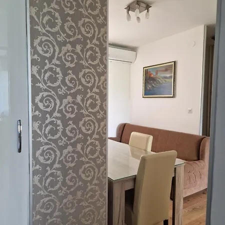 Apartment Esperanto *