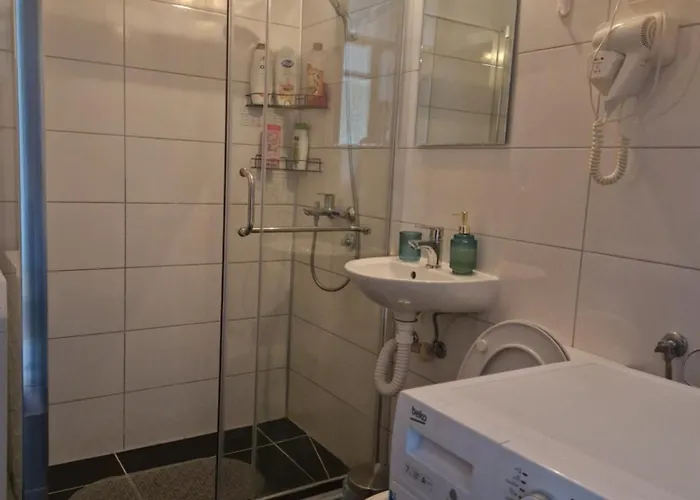 شقة Esperanto فرانيي